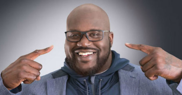 Shaquille o’neal wearing branded glasses