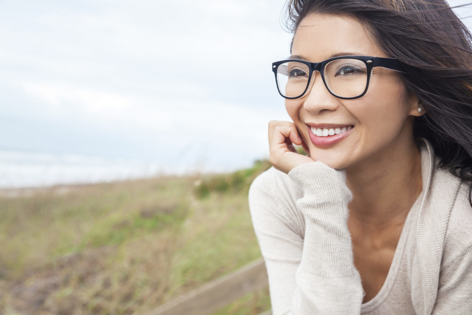 Woman wearing prescription lenses in lincoln